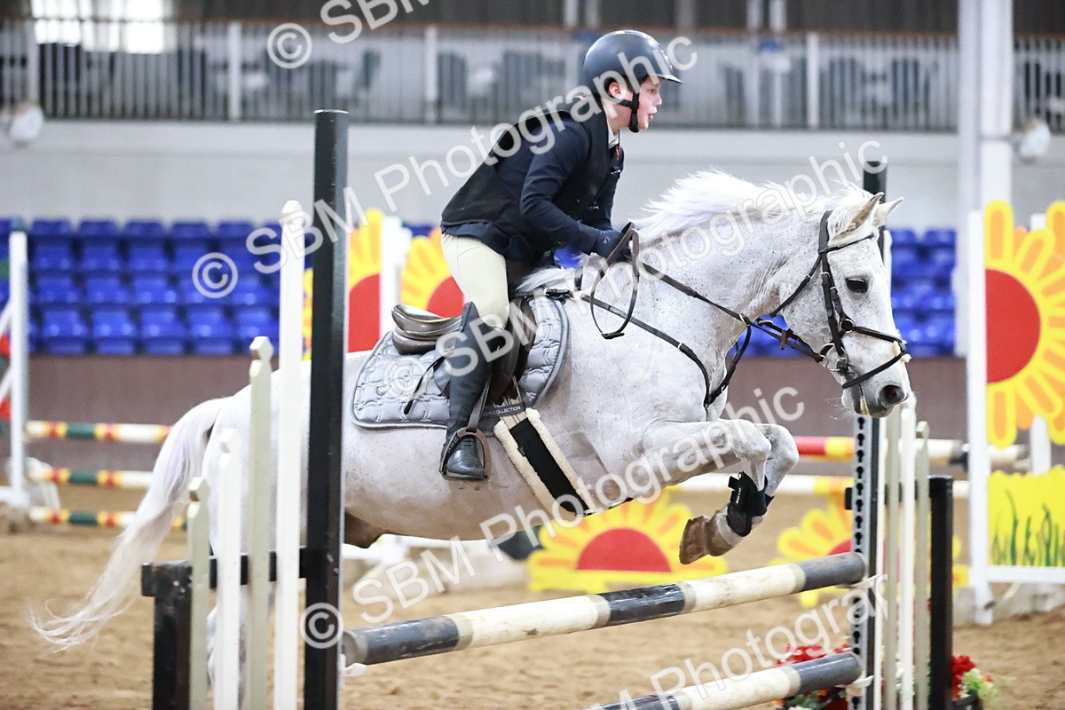 SBM_001705 - Class 9 - Pony Intro 75cm