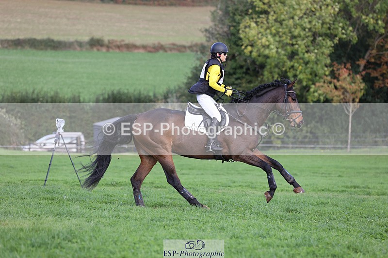 241025-133418-08720 - 159-Eva.Carse-HIDDEN.ECLIPSE