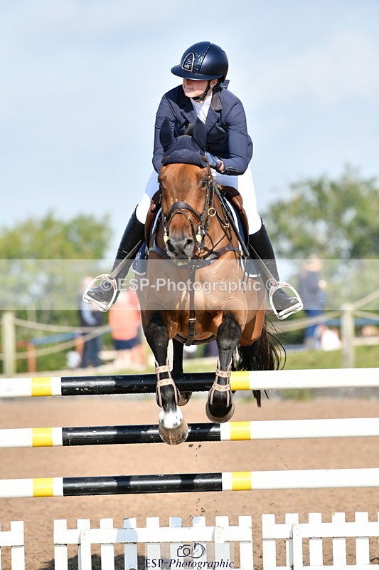 240915A-095411-08870 - Cls 25 Snr 1.20m Open