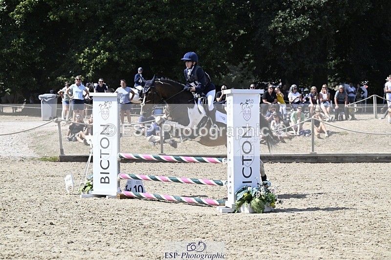 250823A-133256-30504 - PC70 Jump Off