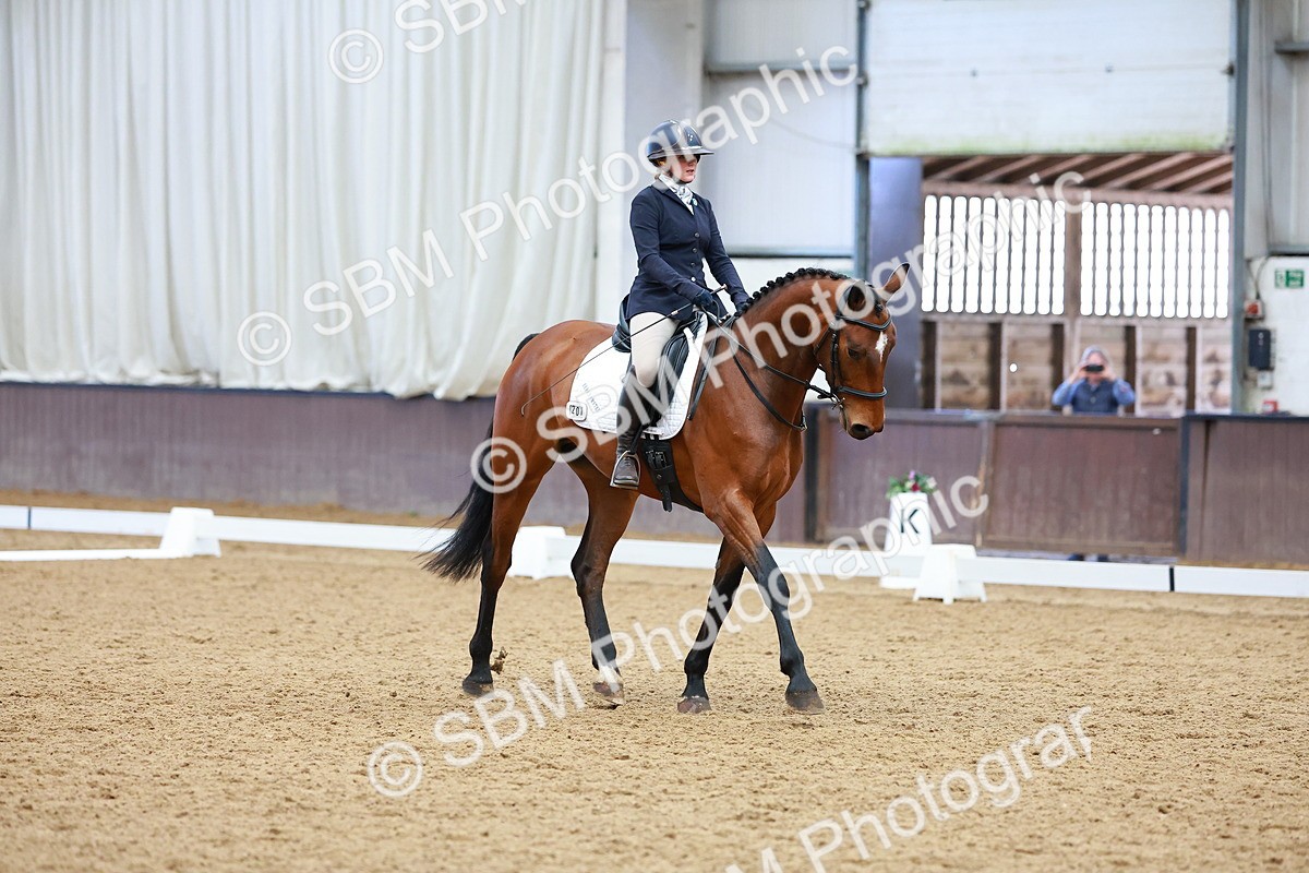 SBM_003292 - Class 11 - Novice 2