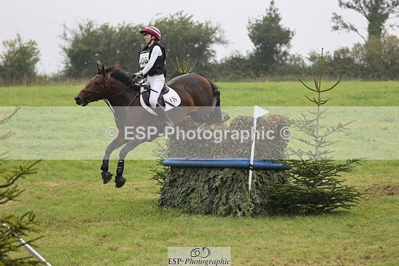 240901A-111402-06217 - 306-Abi.Stuart-DUKES.VISION