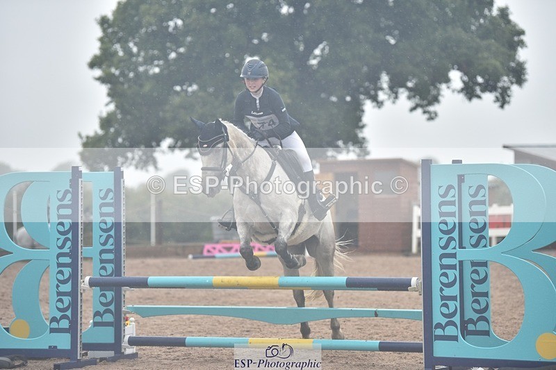 250830-145636-03747 - F-274-Isabella.Bonney