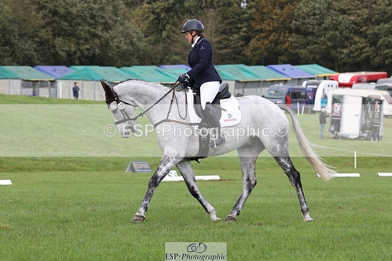 231019-134222-03752 - 630-ST.TROPEZ-Lizzie.Luxton-DR