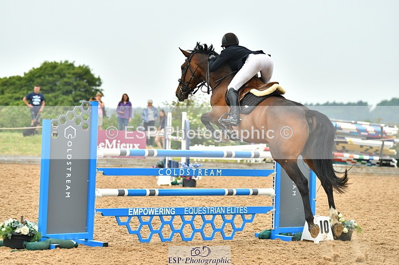 230610A-133336-03549 - Cls 16 Foxhunter