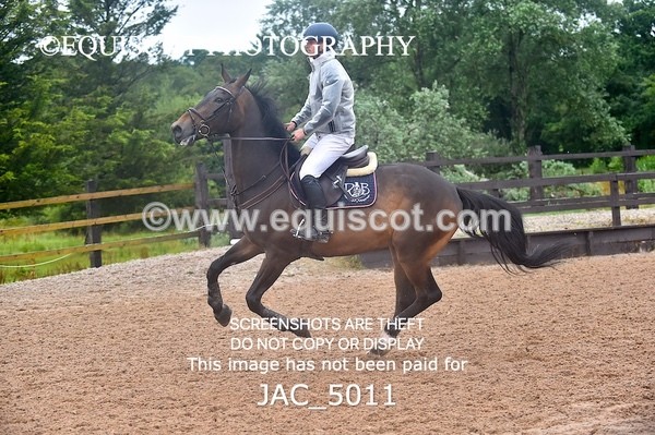 JAC_5011 - CLASS 17 SUN Senior Foxhunter/ 1.20m Open