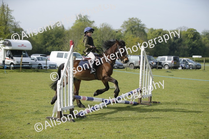 20260426-1108 - Class 1 - Mini Jumping - Lead rein or Assisted