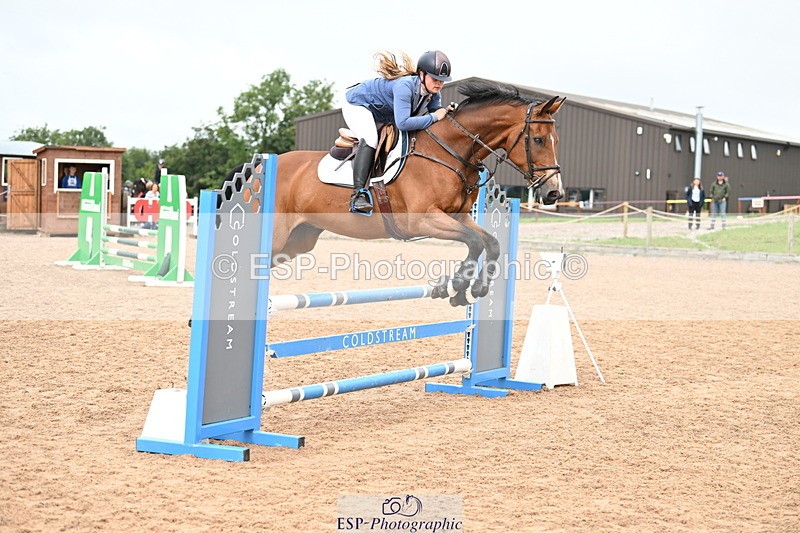 240908A-130333-03885 - Cls 15 U21 Intro 90cm-1.00m  Team Comp