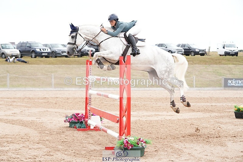 250718-113805-10062 - Cls 2, 3 Star Small Tour Break til End