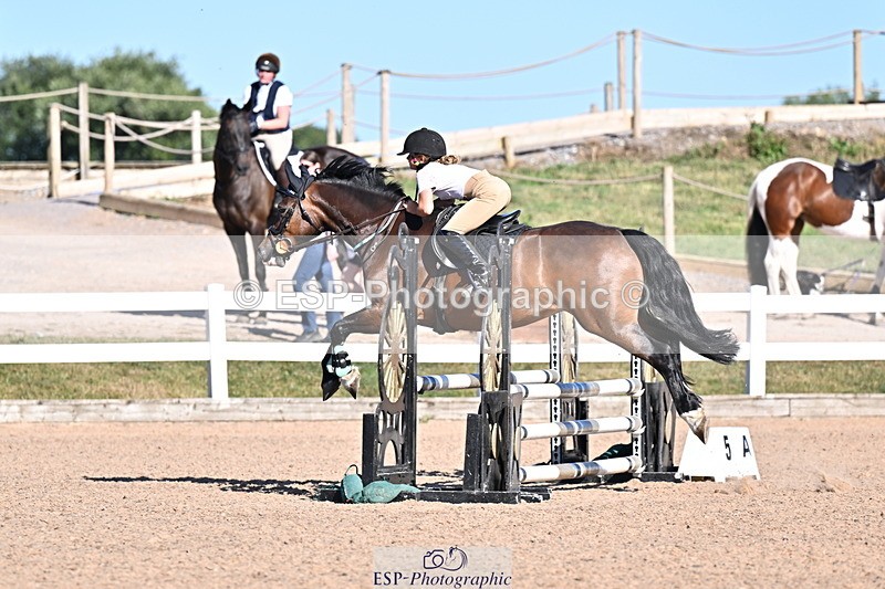 250708A-175840-00400 - 80cm Classes