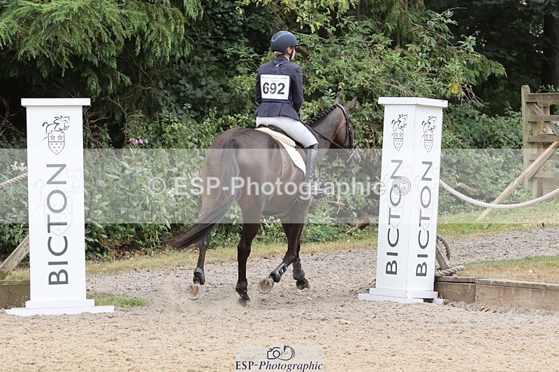 250803A-132810-14234 - O-692-Izzi.Kirk-OMIGOSH