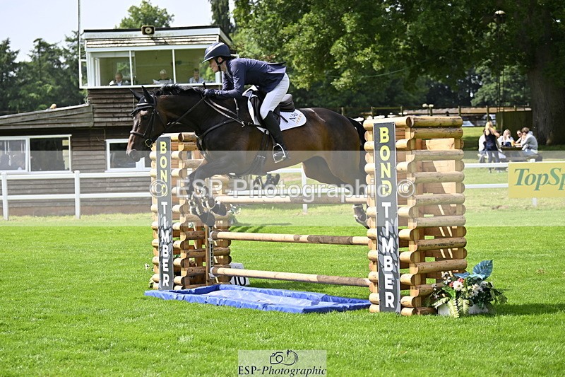 250613A-103826-00523 - Cls 1 Snr Newcomers and 1.10m Open