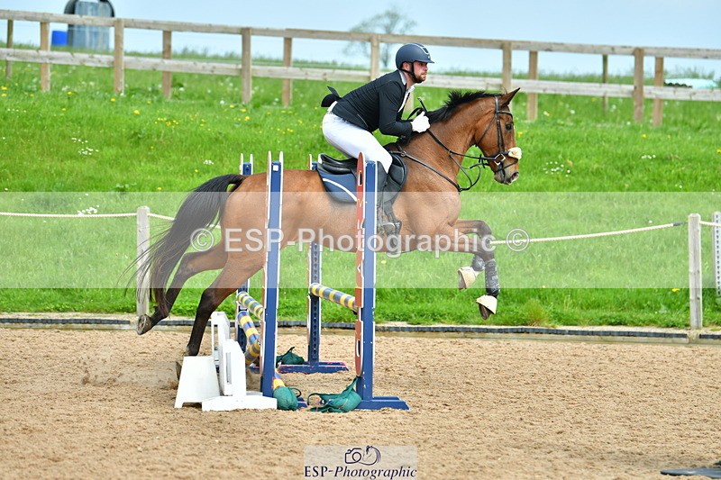 230513A-143809-01387 - Cls 38 Club 80cm