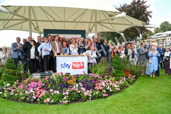 230824-Race 7-Treasure Time-9678 - Race 7 5.20pm Sky Bet Mile Handicap