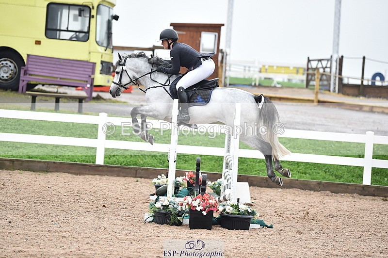 231013A-091314-00752 - Cls 6 British Novice & 90cm Open