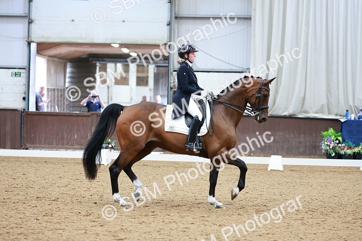 SBM_016142 - Class 5 - FEI INT II - 15.48-17.00