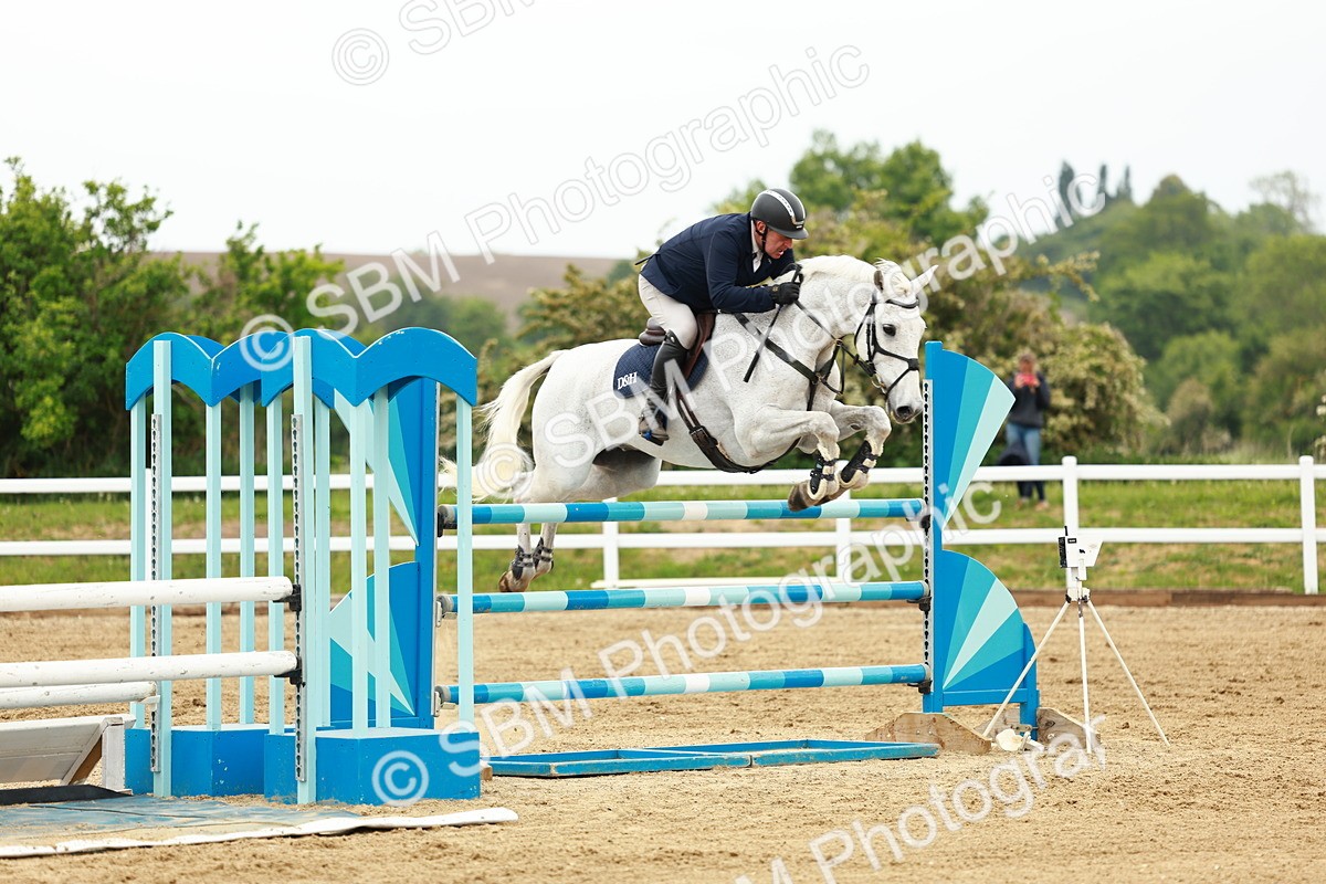 SBM_001130 - Class 5 - Senior Foxhunters - 1.20m