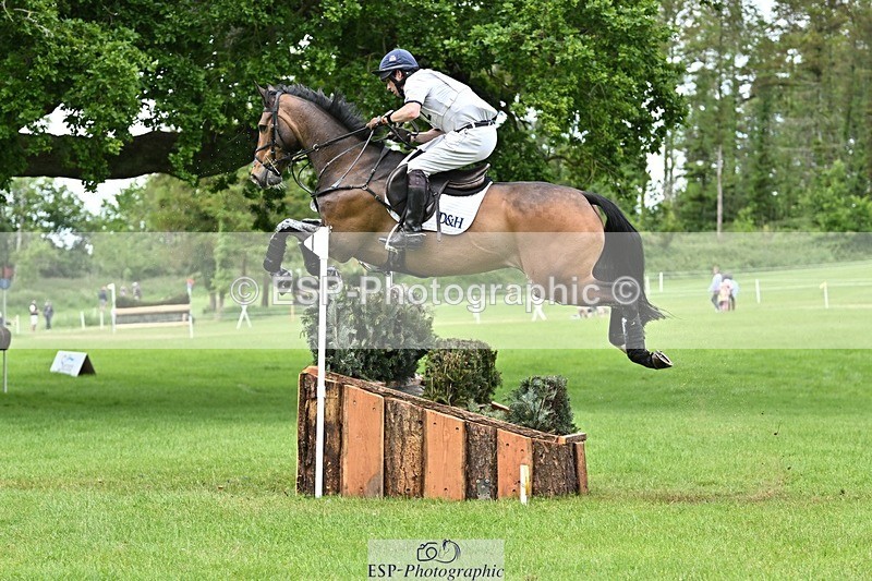 240525-153918-17230 - 222-KILCANNON_SENSATION-Harry_Meade