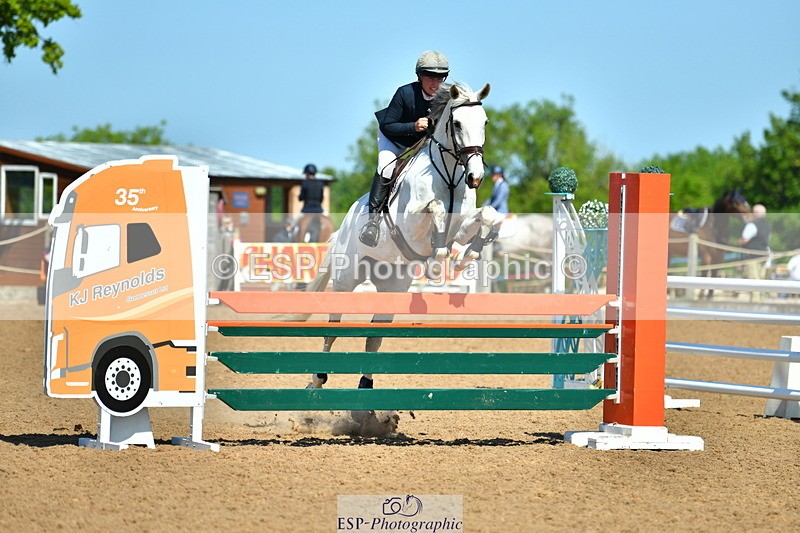 230526A-103559-01305 - Cls 2 Newcomers