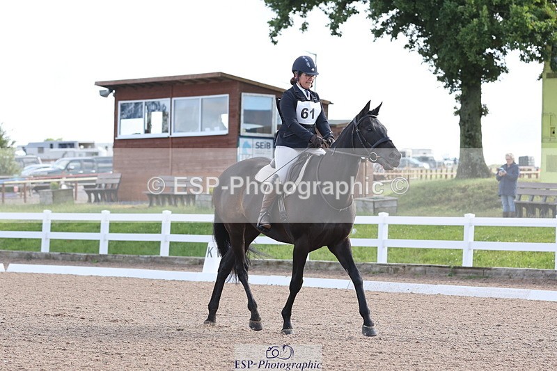 240706A-092619-00003 - Cls 1A Snr Intro C