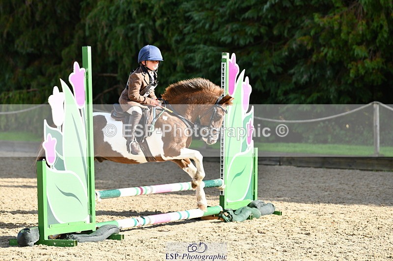 251004A-112251-00599 - Classes 4 & 5 50cm