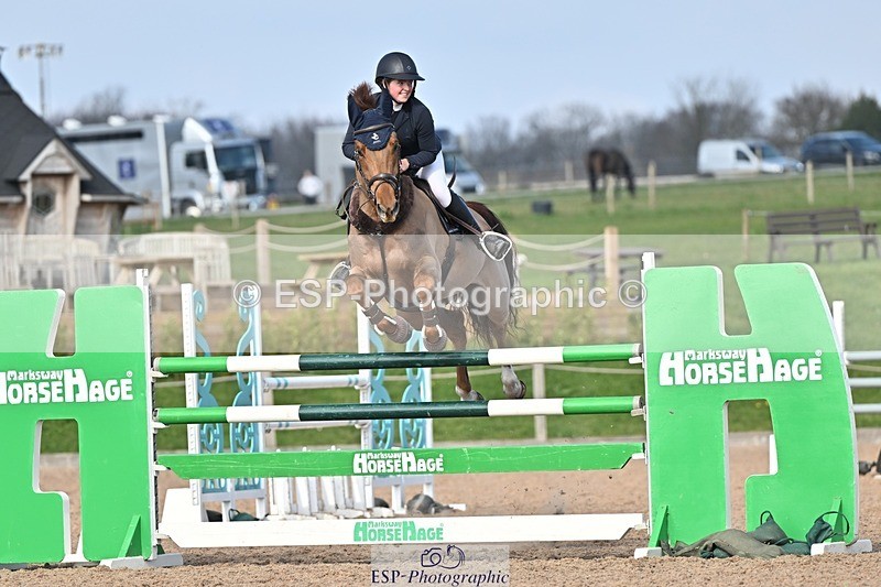 250326-145105-01264 - Cls 6 Foxhunter and 1.20m