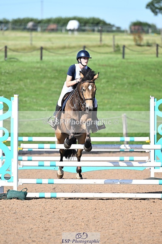 260626-180059-00906 - Cls 3 Pony Newcomers and 1m Open