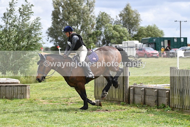 WJ5_2818 - Class 3 60cm Pairs