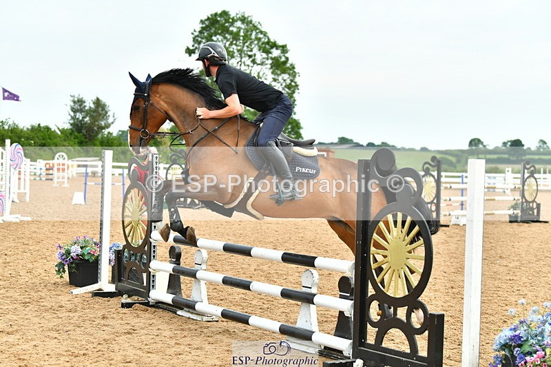 230609A-181515-02143 - Jolly Jumps Ride and Run