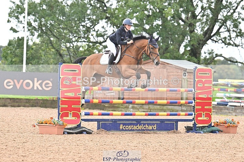 251003-133425-01155 - Cls 3 Foxhunter and 1.20m