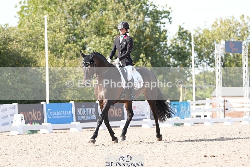 250906-160401-04943 - 100-Adele.RonchettiFamily.Affair