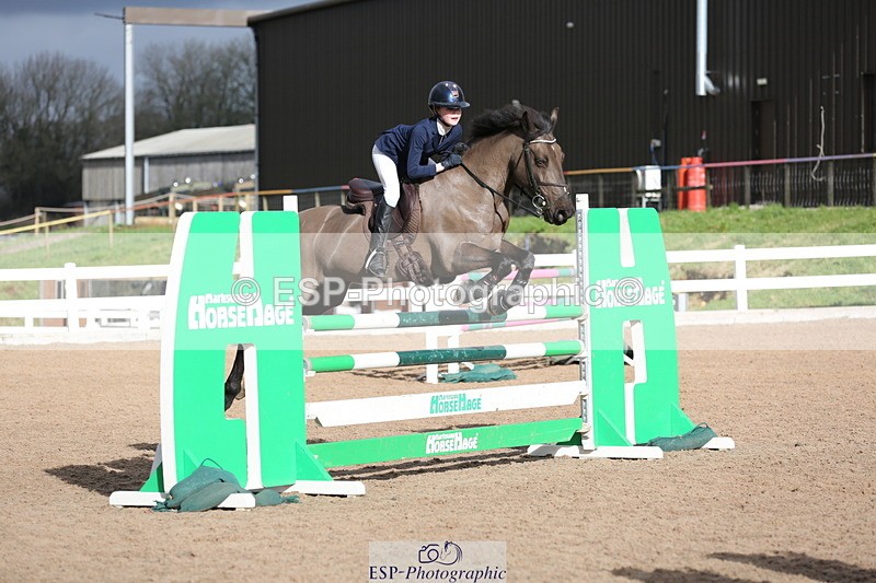240211A-123818-02794 - Cls 6 Pony Foxhunter & 1.10m Open