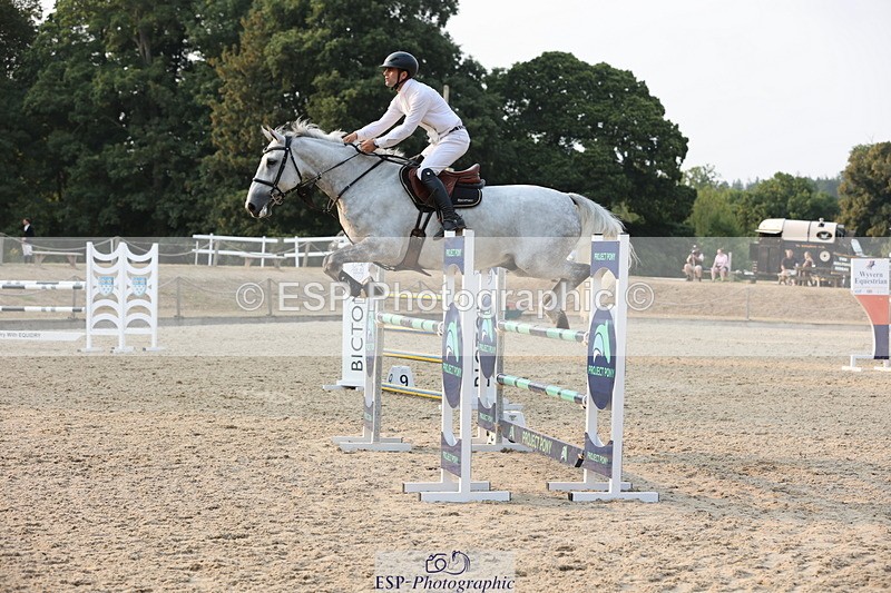 250816A-180844-03285 - Cls 11 Snr Foxhunter