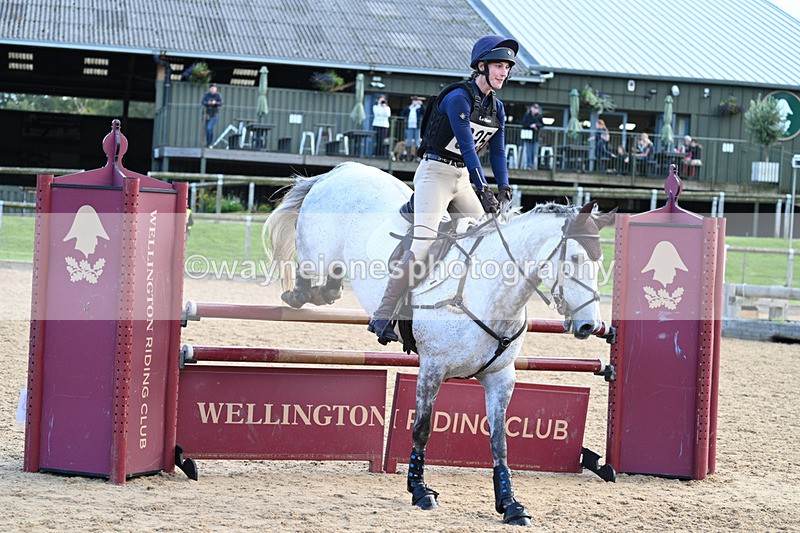 WJ7_6029 - Time 16:18 to 16:39