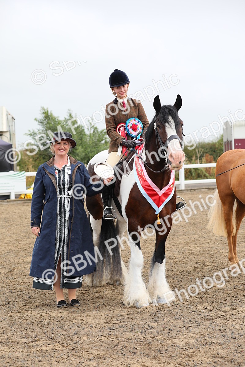 SBM_22381 - Class 807 - Young Rider 11 to 16 Yrs