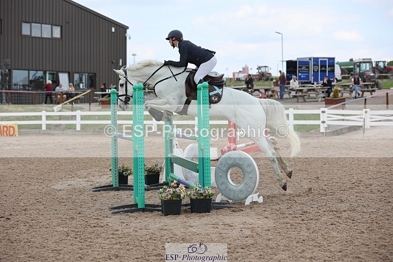 250509-144108-07884 - Cls 22 1.05m Amateur Qualifier