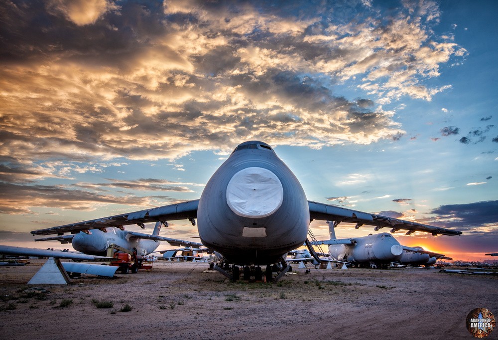 C5 Galaxy - Aerospace Reclamation and Maintenance Group, Tucson AZ - Matthew Christopher Murray's Abandoned America
