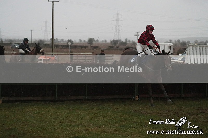 PtP 260125 1280 - Cocklebarrow Point-to-Point racing with the Heythrop Hunt 26/01/25