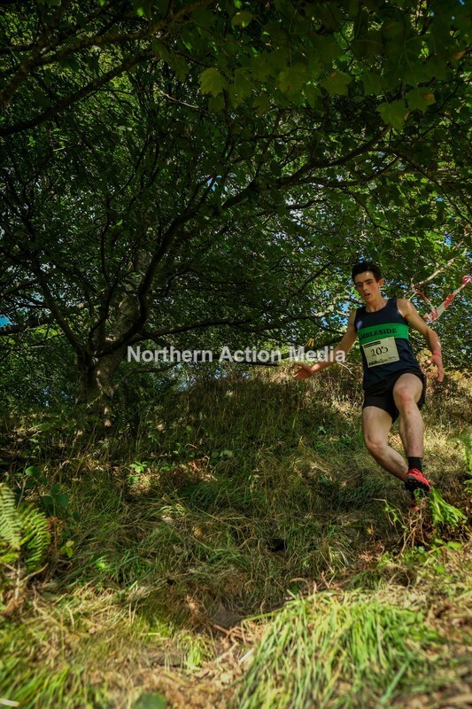 DSCF4946 - Reeth fell race age grades