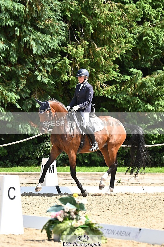 240811-143742-06398 - 231-Louise.Hutchinson-Donnarella