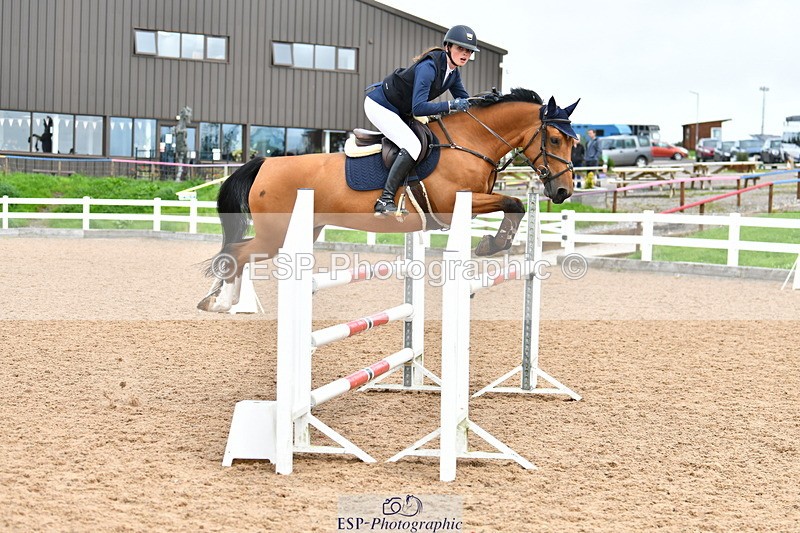 230819A-125259-00566 - Cls 26+28 Pony Foxhunter & 1.15m