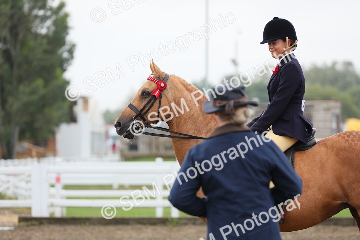 SBM_22325 - Class 807 - Young Rider 11 to 16 Yrs