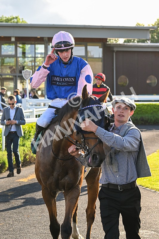 300525-Race 3-Star Legend-7514 - Race 3