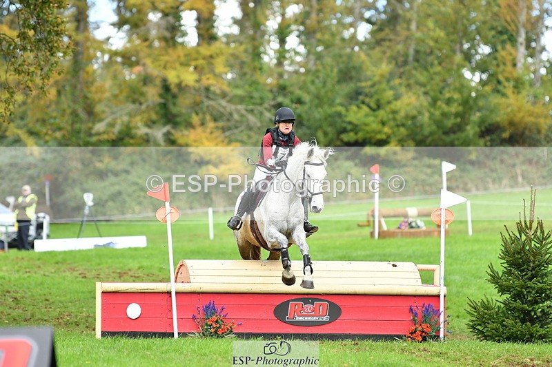 251025A-134301-20085 - F-476-Romellie.Brown