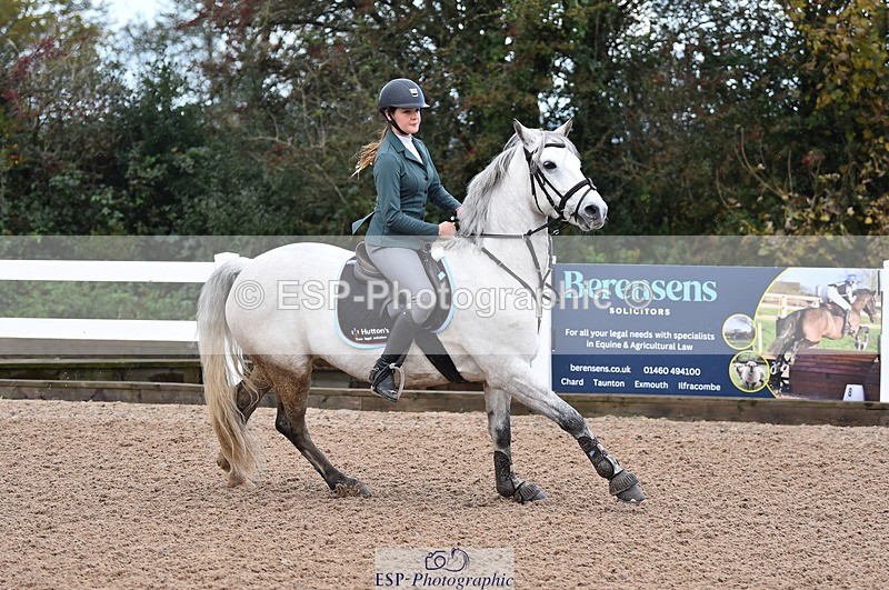 231029A-110000-02516 - Pony British Novice & 80cm Open