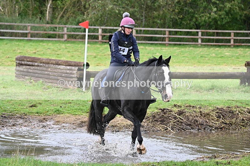 WJ6_4090 - Time at Photographer 11:48 to 11:56