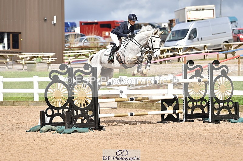 240403A-151318-00910 - Cls 5 Foxhunter and 1.20m Open