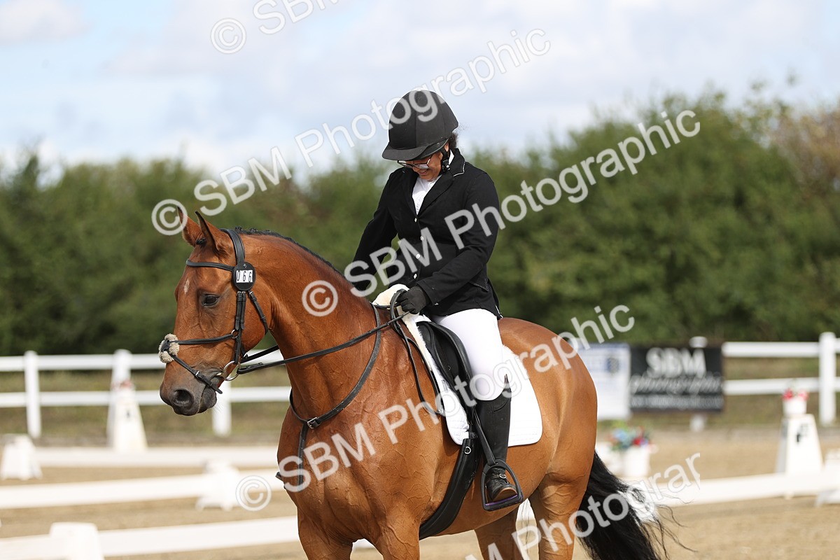SBM_001381 - Class 2 - Intro 4 Champs - 10.56-11.44