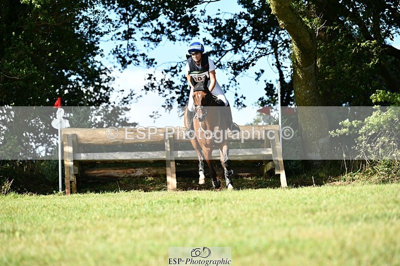 250831-163005-12648 - Q-801-Sofia.Sjoborg