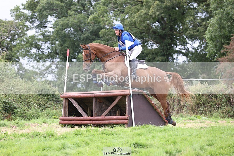 230820X-140811-3725 - BE100 XC 14.00 to 15.00 End